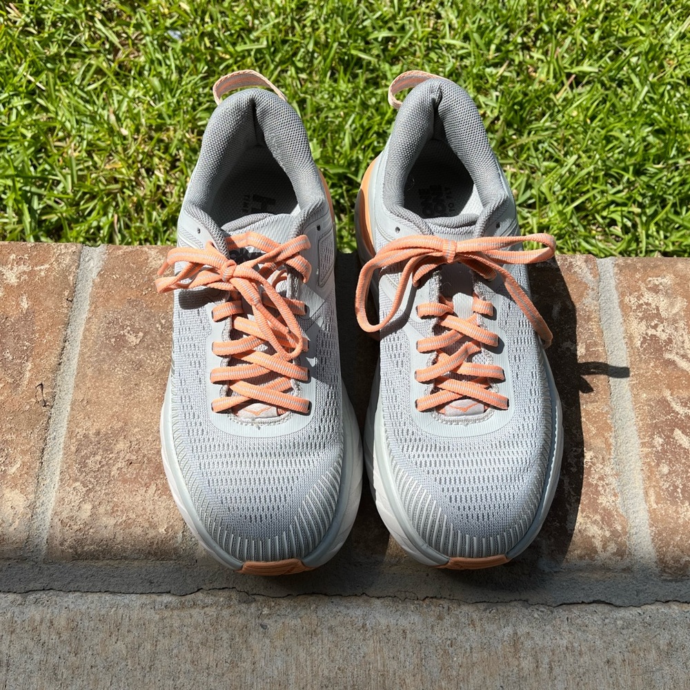 Hoka One One Bondi 7 Gray and Coral Women's Running Shoes - Picture 2 of 4